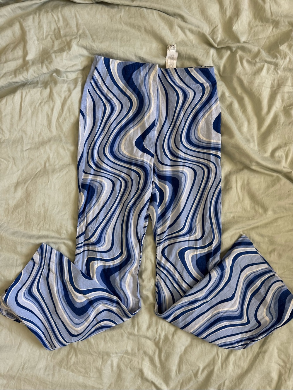 Zara Blue and White Swirl Flared Pants Size M